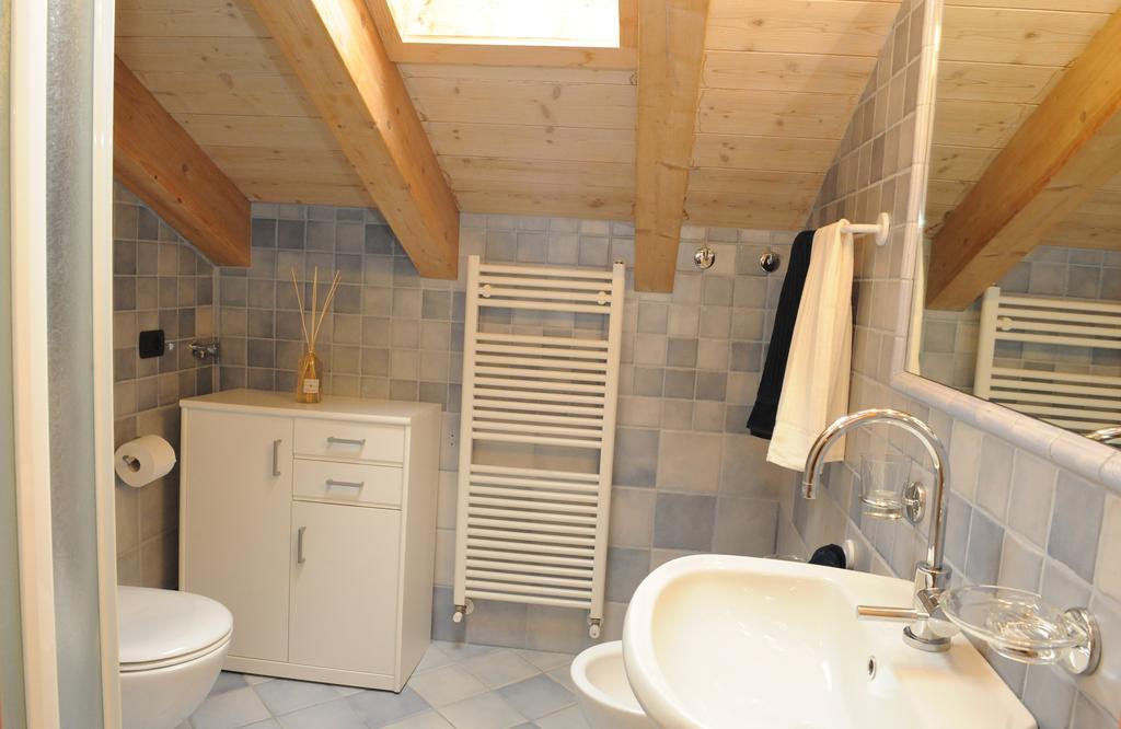 Chalet Tea Da Bondi Livigno Rum bild